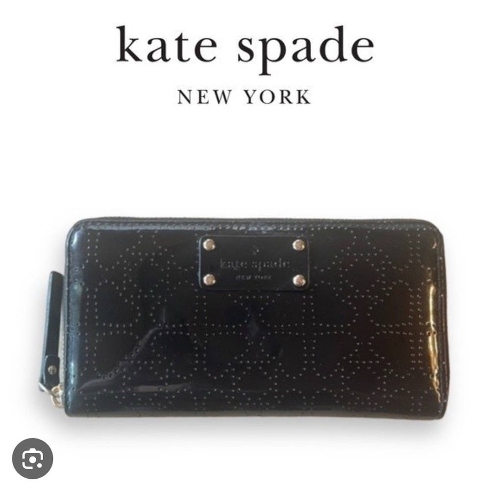 Kate Spade Metro Spade Neda Black Zip Around Wallet and wristlet